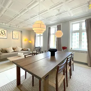  Apartment 2 Bedroom Apartment In Trendy Area Dänemark